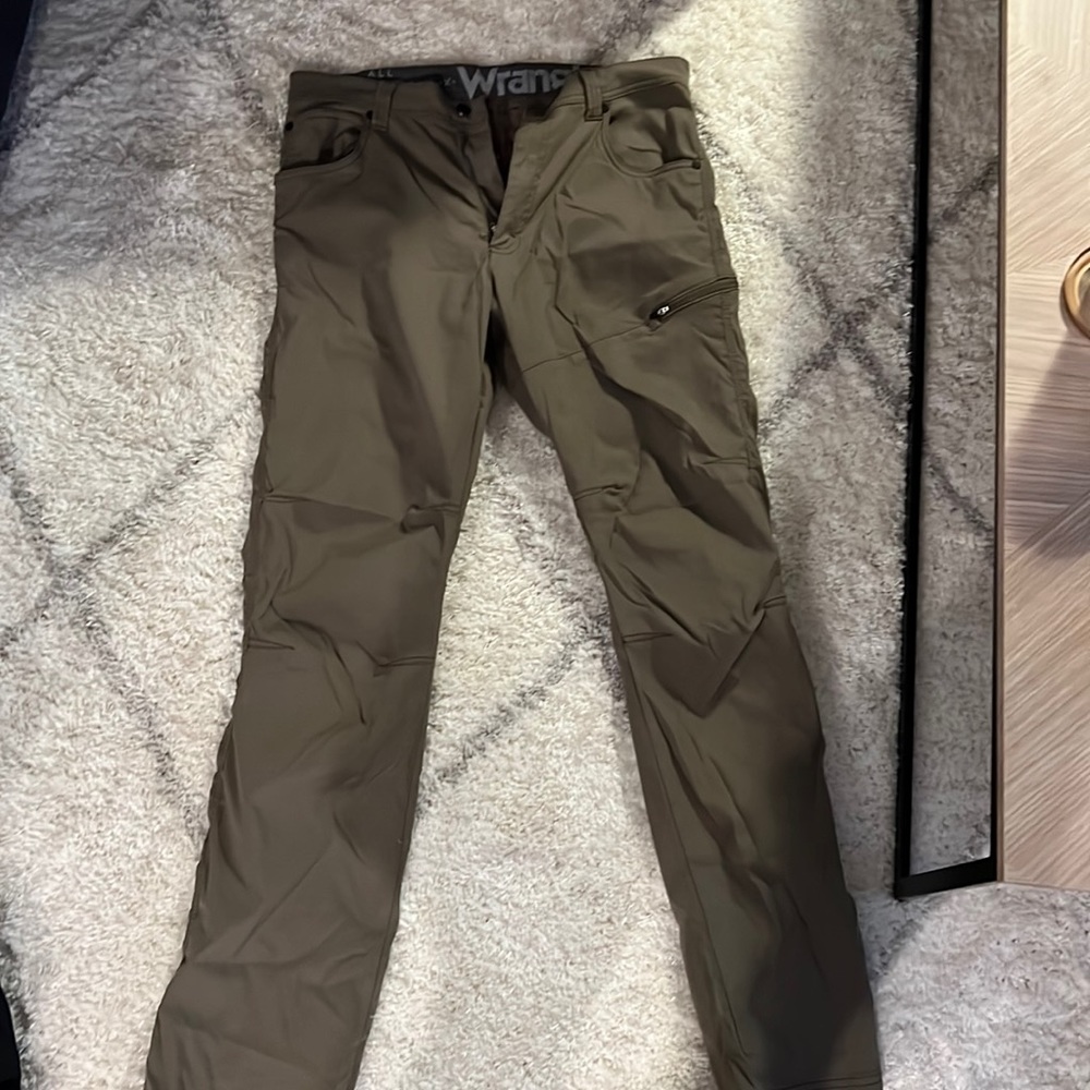 Green Outdoor Wrangler Work Pants